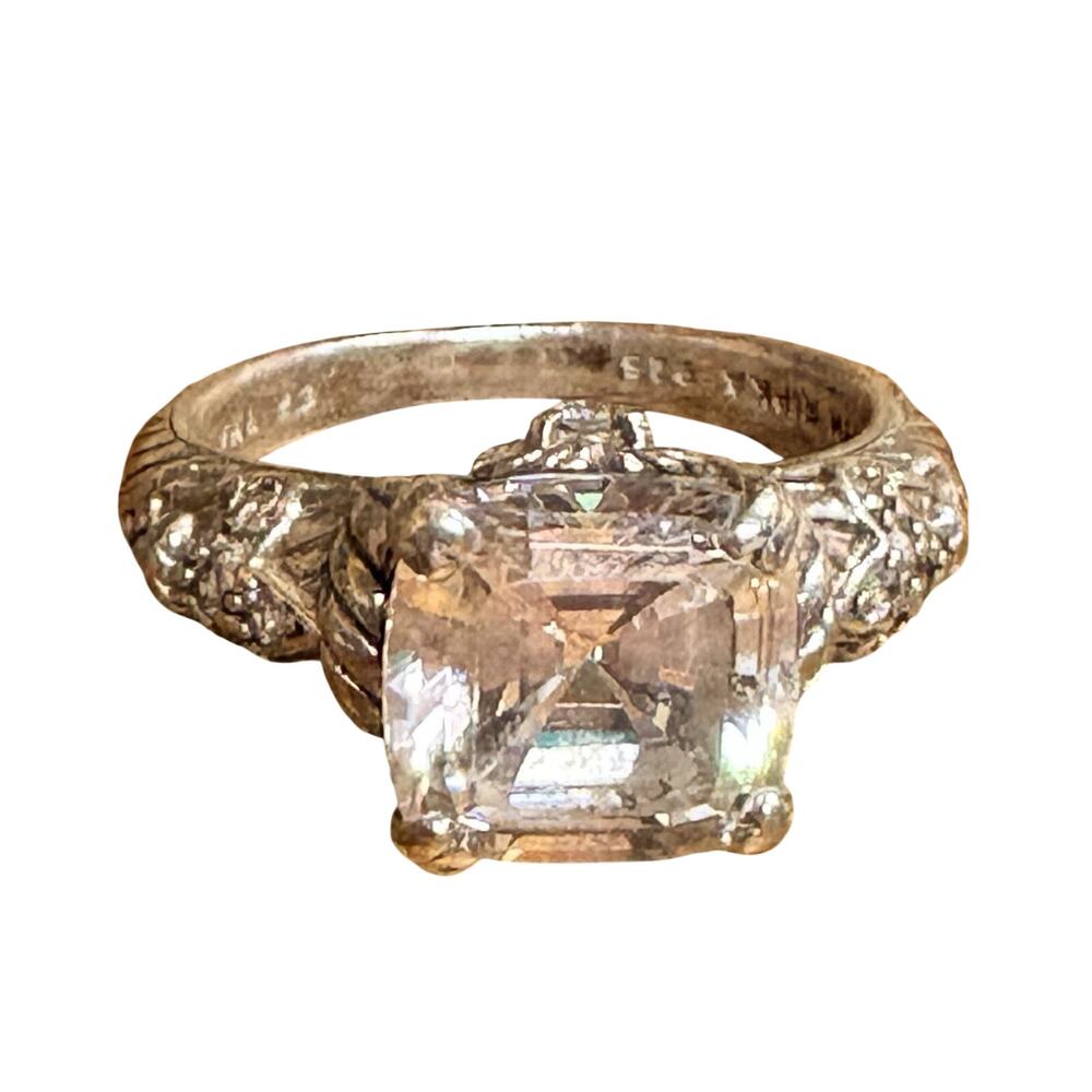 Judith Ripka Ring Size 8 Sterling Silver & Cubic Zirconia w/ Hearts Wedding Ring